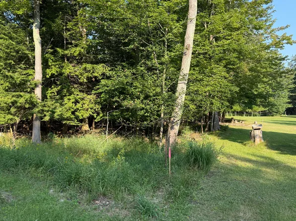 1 Portage Point Dr, Onekama, MI 49675