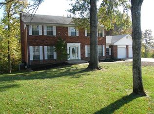 502 Winding Trail Ln, Saint Louis, MO 63131