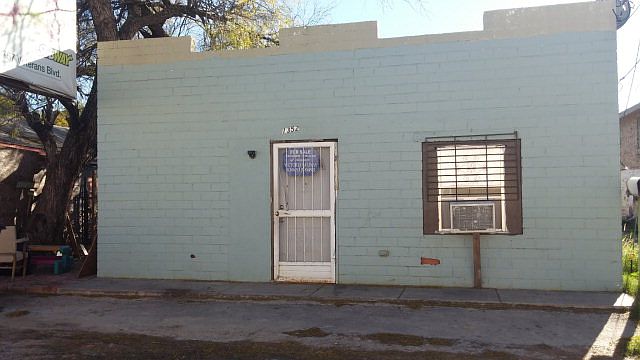 1st image of 1352 El Indio Hwy