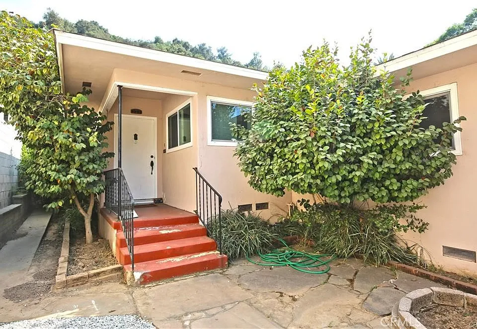 239 Monterey Rd #B