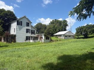 23 Old Rudetown Rd, Vernon, NJ 07462