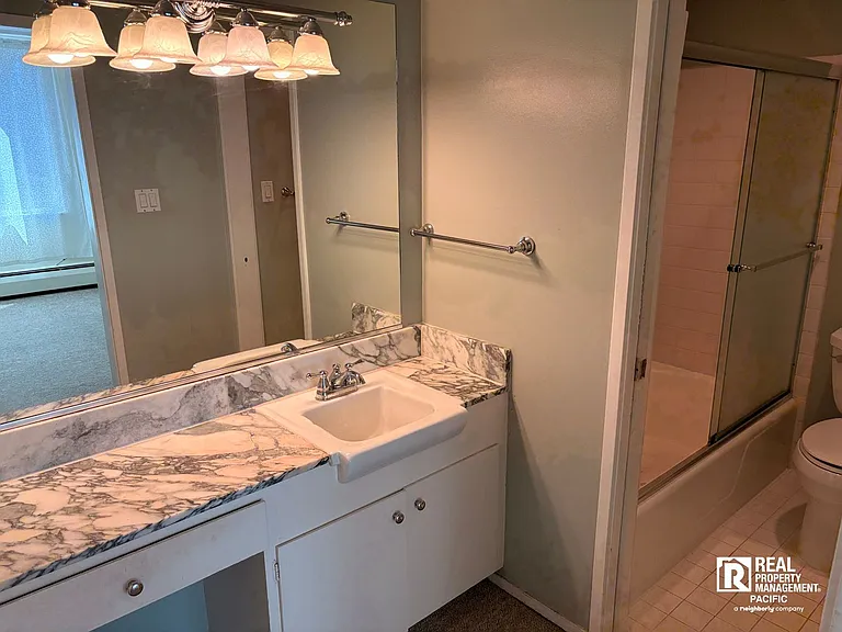 2601 College Ave #111 — Photo 14