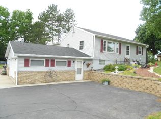 N7811 County Highway Ee, Portage, WI 53901