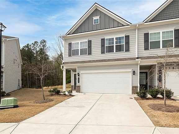 2nd image of 117 Pinnacle Way