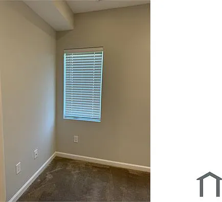 2622 University Pl NW #305 — Photo 11
