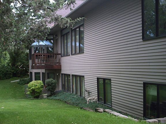 4th image of 402 River Ln