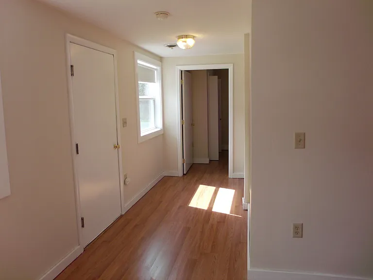 7 Chelle Rd — Photo 1