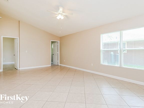 5th image of 765 Leonardo Ct