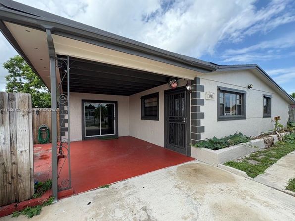 3480 NW 208th St