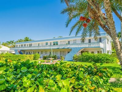 1006 Casuarina Road #11, Delray Beach, FL, 33483