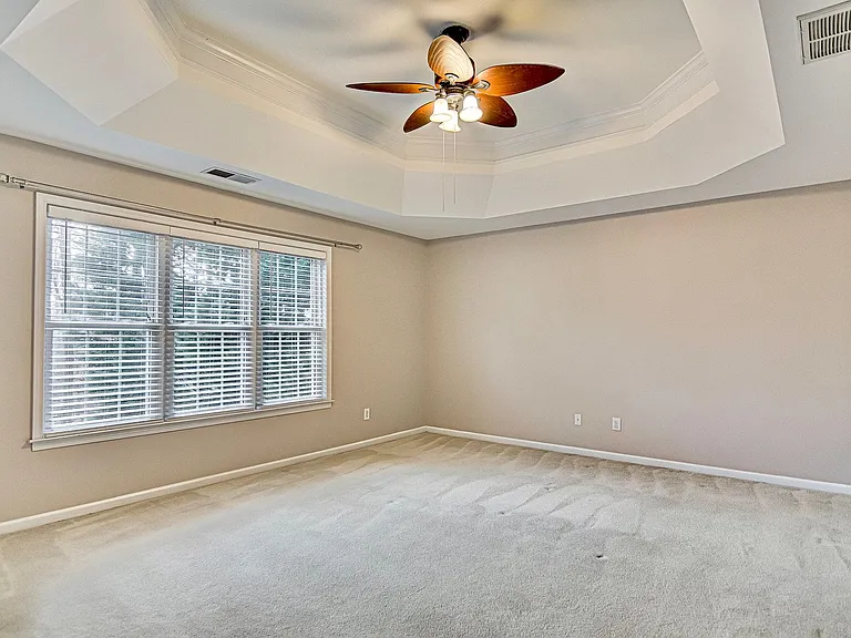 17005 Hampton Trace Rd — Photo 5