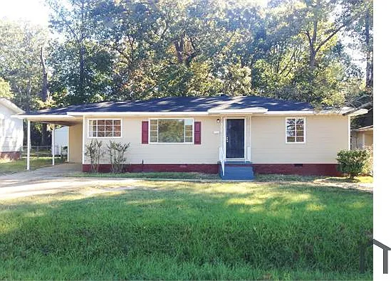 3 bed, 1100 sqft, $1,075 — Photo 1