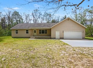 935 W Skeels Rd, Montague, MI 49437