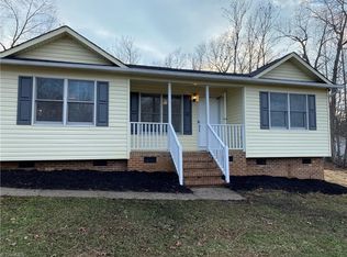 129 Oak Ridge Ter, Mount Airy, NC 27030