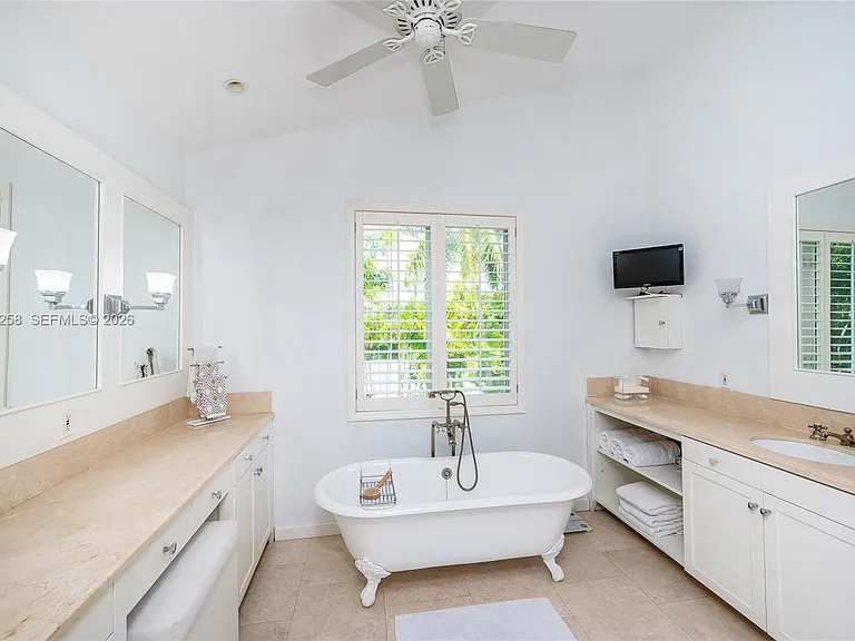 650 Curtiswood Dr — Photo 24