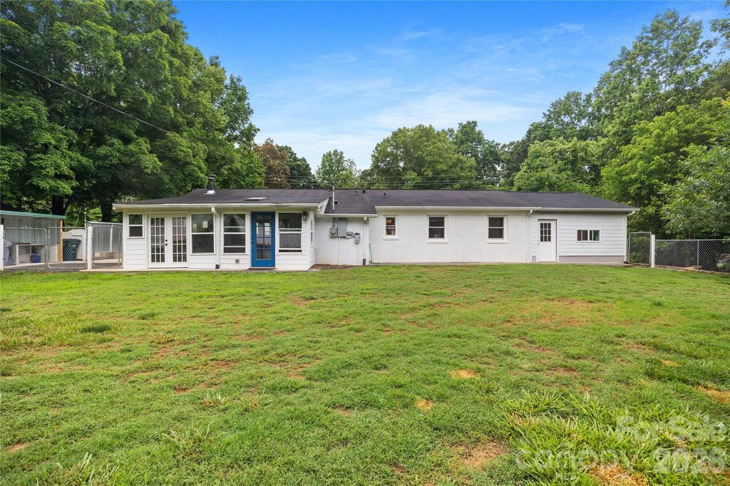 342 West Ave, Troutman, NC - View 6