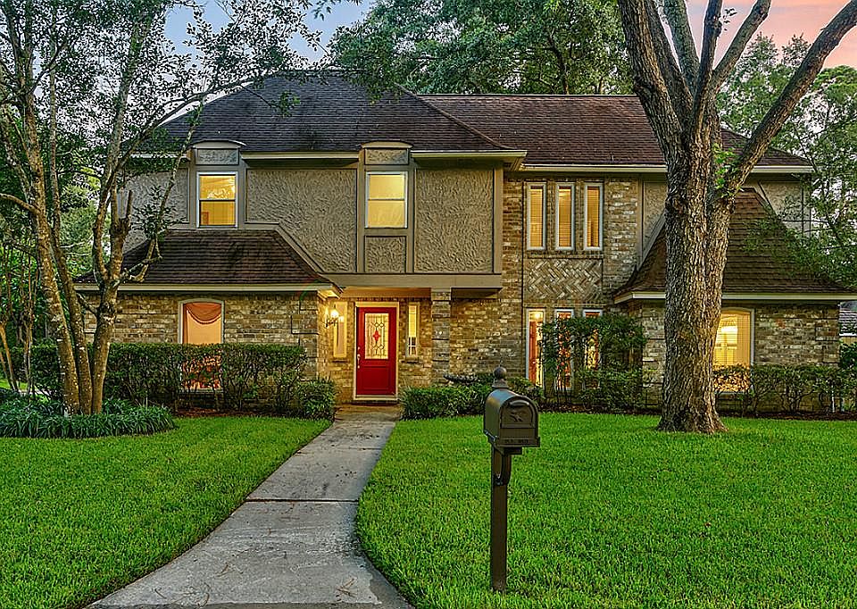 2nd image of 12903 Elmington Ct