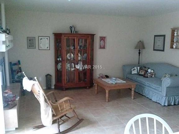 3rd image of 2317 Pine Bluff Ct