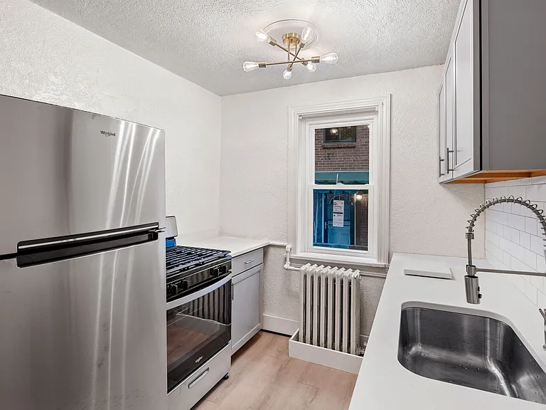 191 Morrison Dr #1 — Photo 14