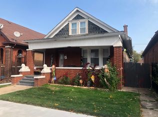 10605 S Avenue G, Chicago, IL 60617