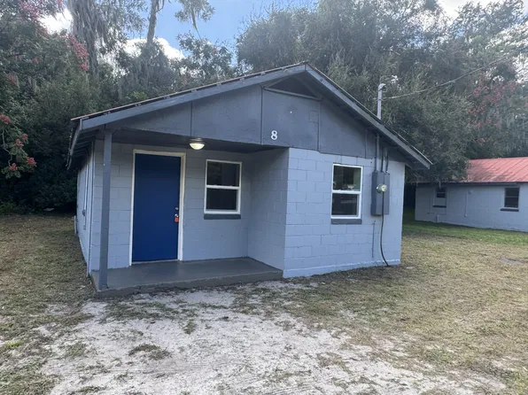8 Lenox Ct, Deland, FL 32720
