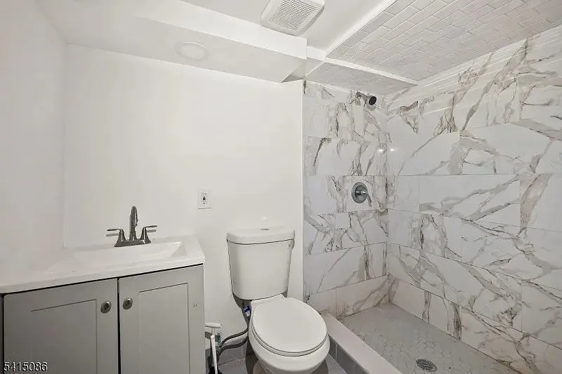 Beautiful 2BR Apartment — Photo 2