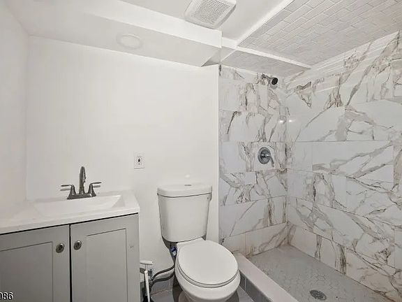 2nd image of 190 N 1st St Floor 3
