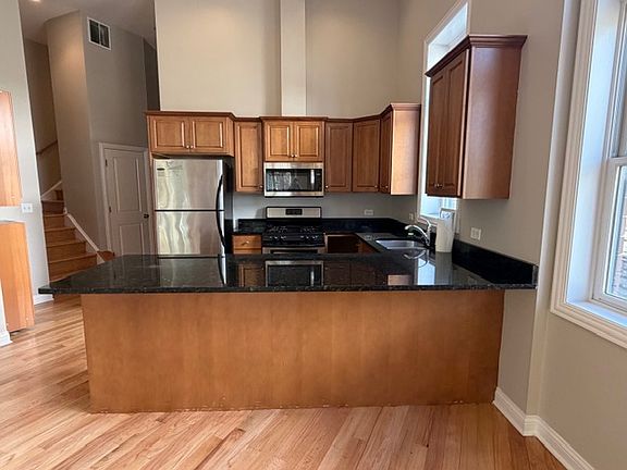 2nd image of 5520 W Edmunds St #1