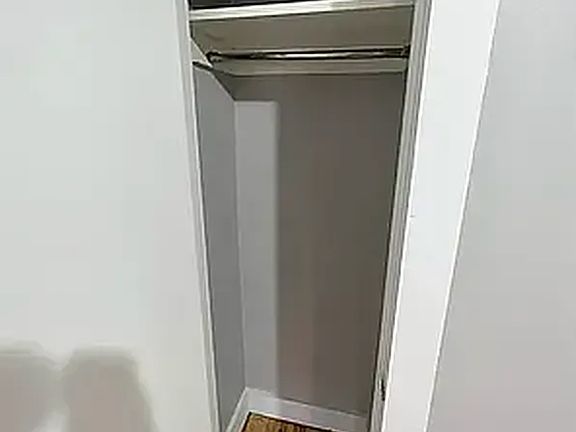 4th image of 399 Chauncey St APT 1A