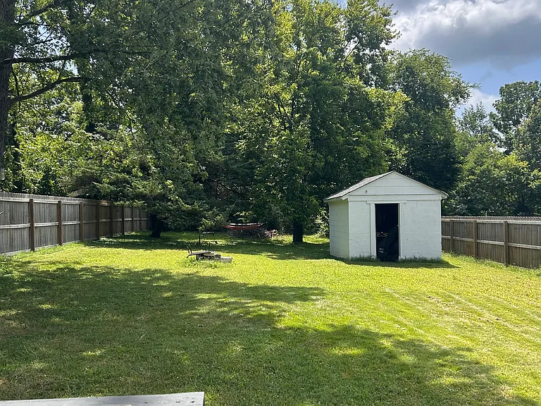 4008 Kennedy Ave — Photo 20