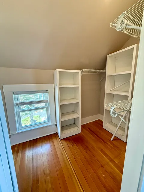 3 bed, 1.5 bath, 1455 sqft, $2,950 — Photo 4