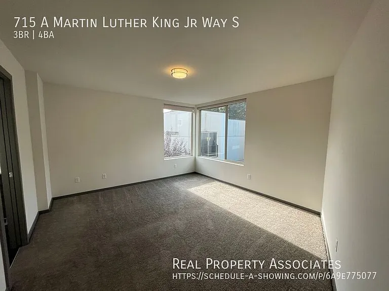715 A Martin Luther King Jr Way S — Photo 15