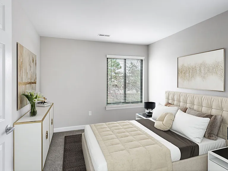 Oak Hill Apartments — Photo 10