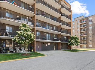Glenwood Apartments, Windsor, ON N9C 1J5