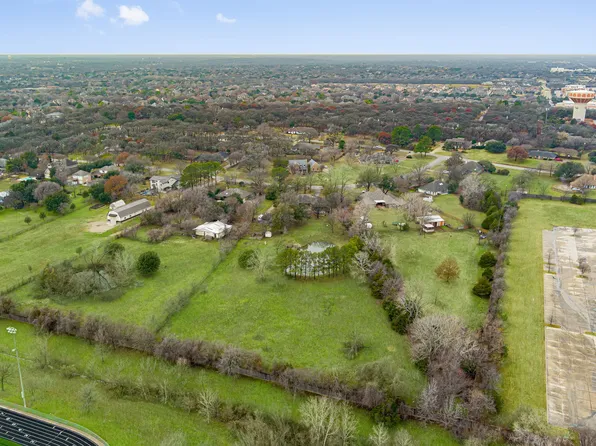 213 Eastwood Dr, Southlake, TX 76092