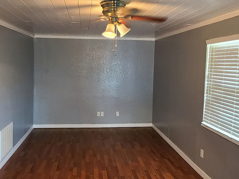 720 W Tropicana Ct — Photo 7