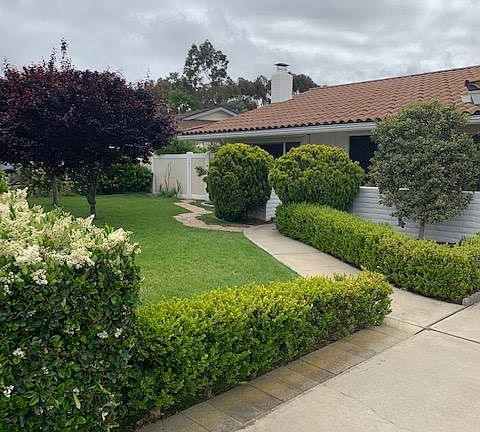 3rd image of 8554 Cliffridge Ave