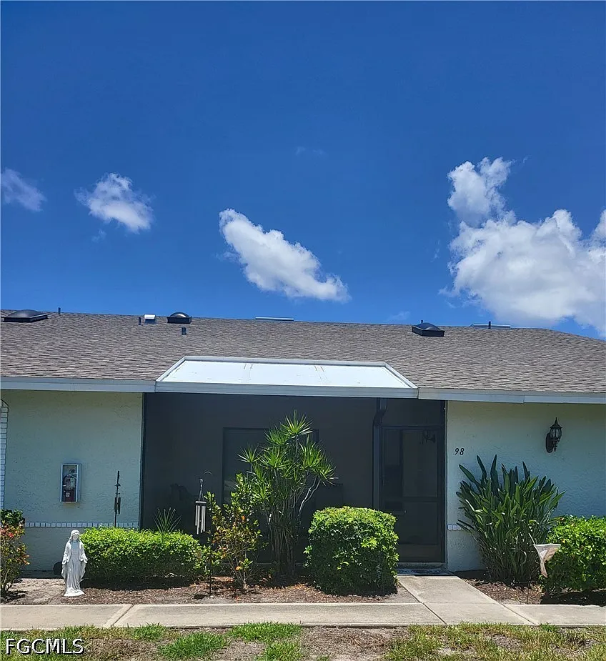 2 bed, 2.0 bath, 953 sqft, $1,500 — Photo 2