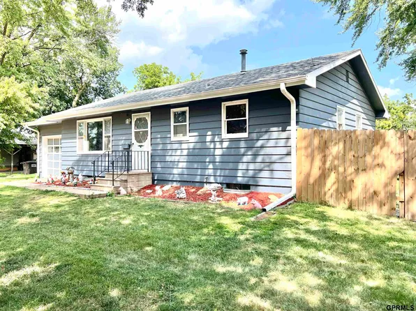 708 O St, Milligan, NE 68406