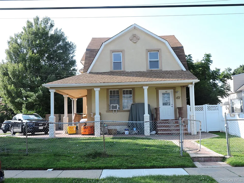 47 Hillside Ave