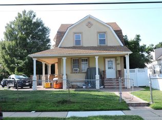 47 Hillside Ave, Freeport, NY 11520