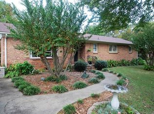 1007 N 6th St, Bessemer City, NC 28016