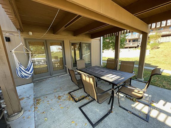 3rd image of 2700 N Shore Dr #F29b