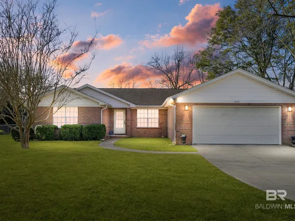 12577 Chicago St, Elberta, AL 36530