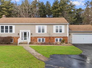 954 Matthews St, Bristol, CT 06010