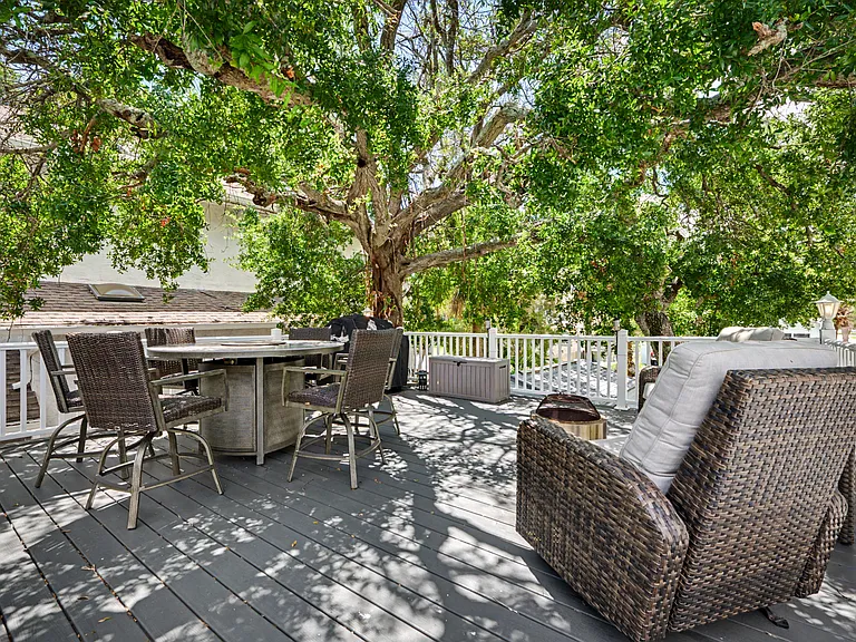 155 S Wild Olive Ave — Photo 39
