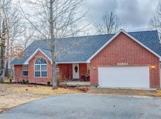 20551 Lynwood Rd, Waynesville, MO 65583