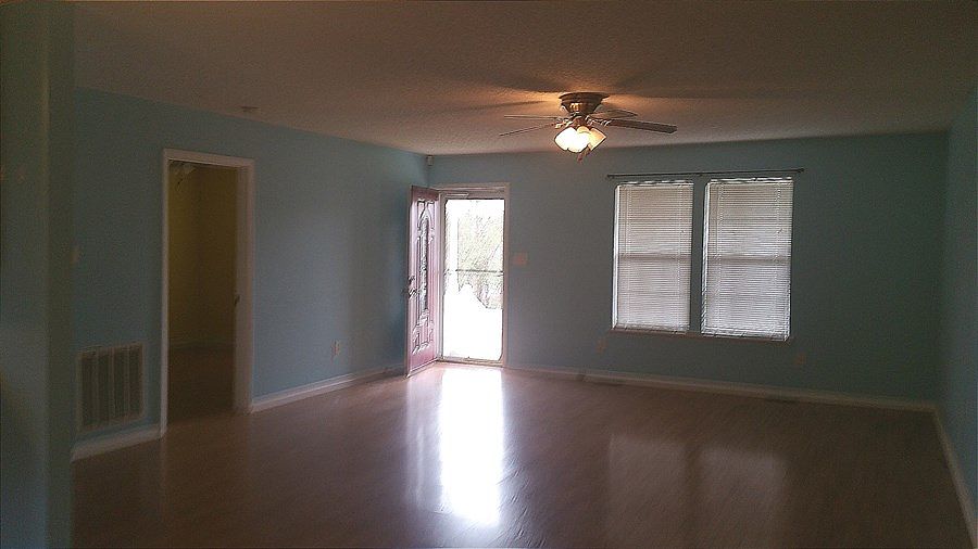 2nd image of 3668 Lee Moore Rd