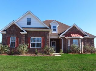 1584 Grier Rd, Wetumpka, AL 36092