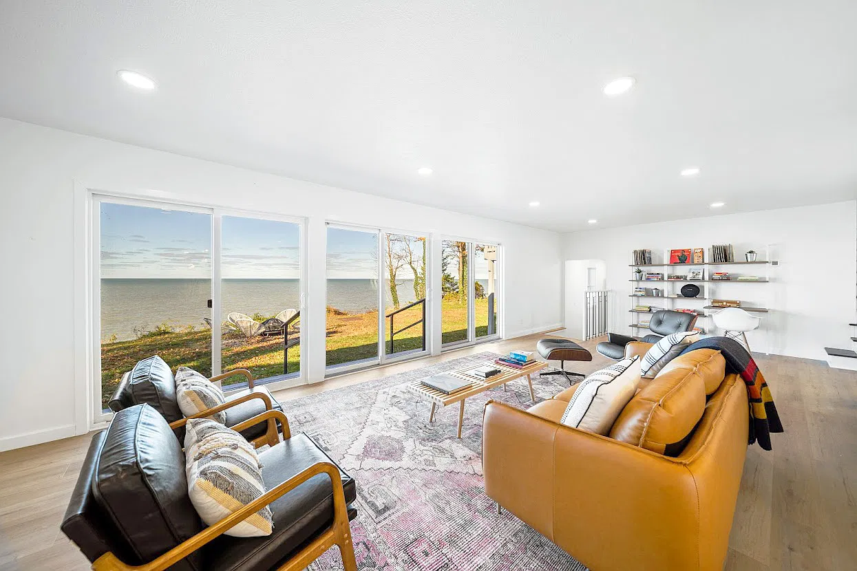 4 bed, 1720 sqft, $3,750 — Photo 1